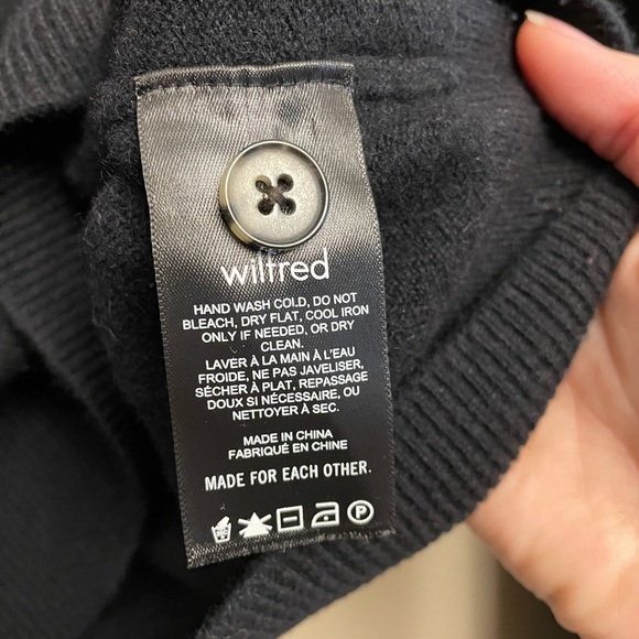 Aritzia Black Long Sleeve Polo Sweater - Picture 4 of 6